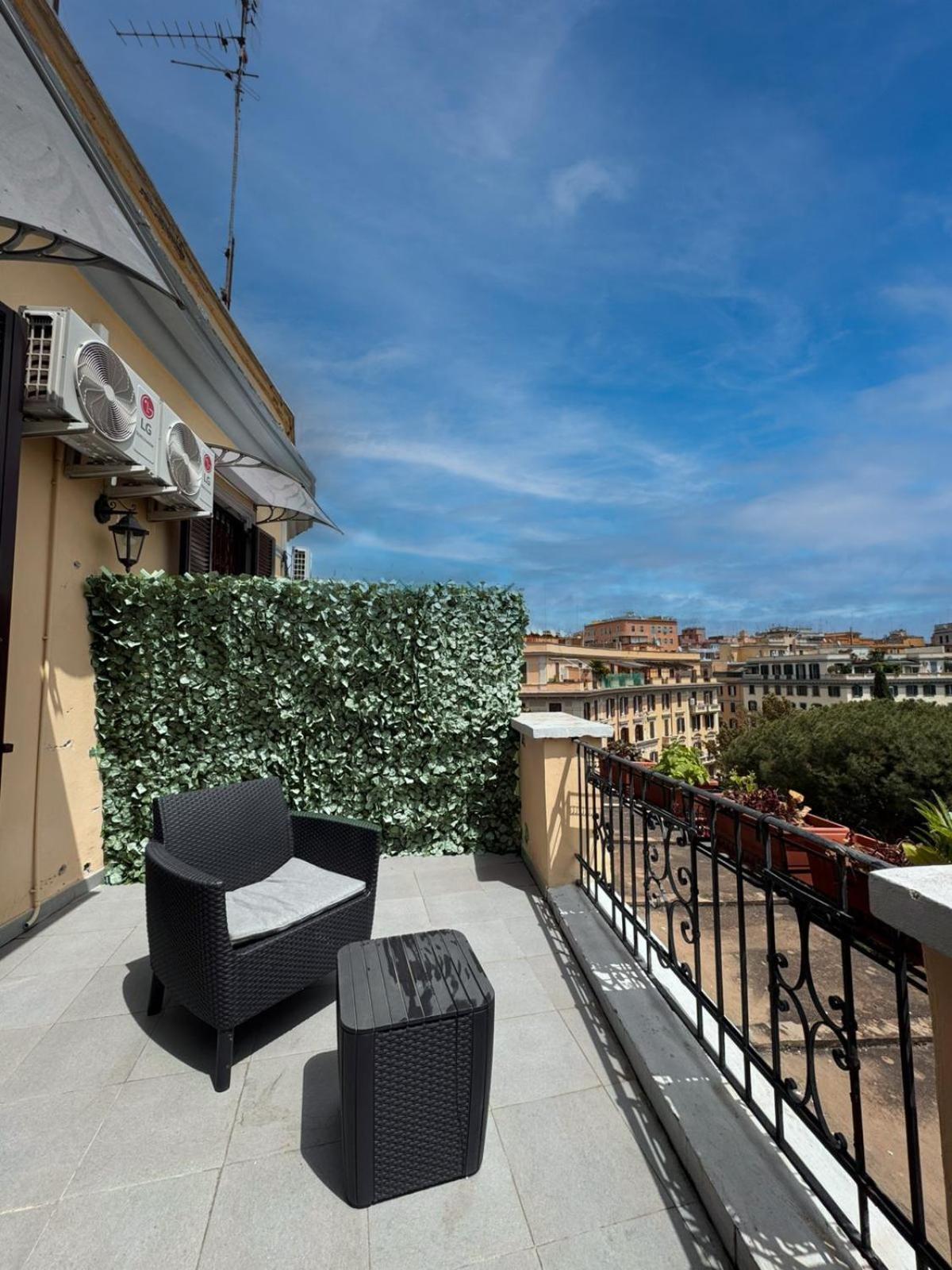 Re Di Roma Rooftop Exterior foto